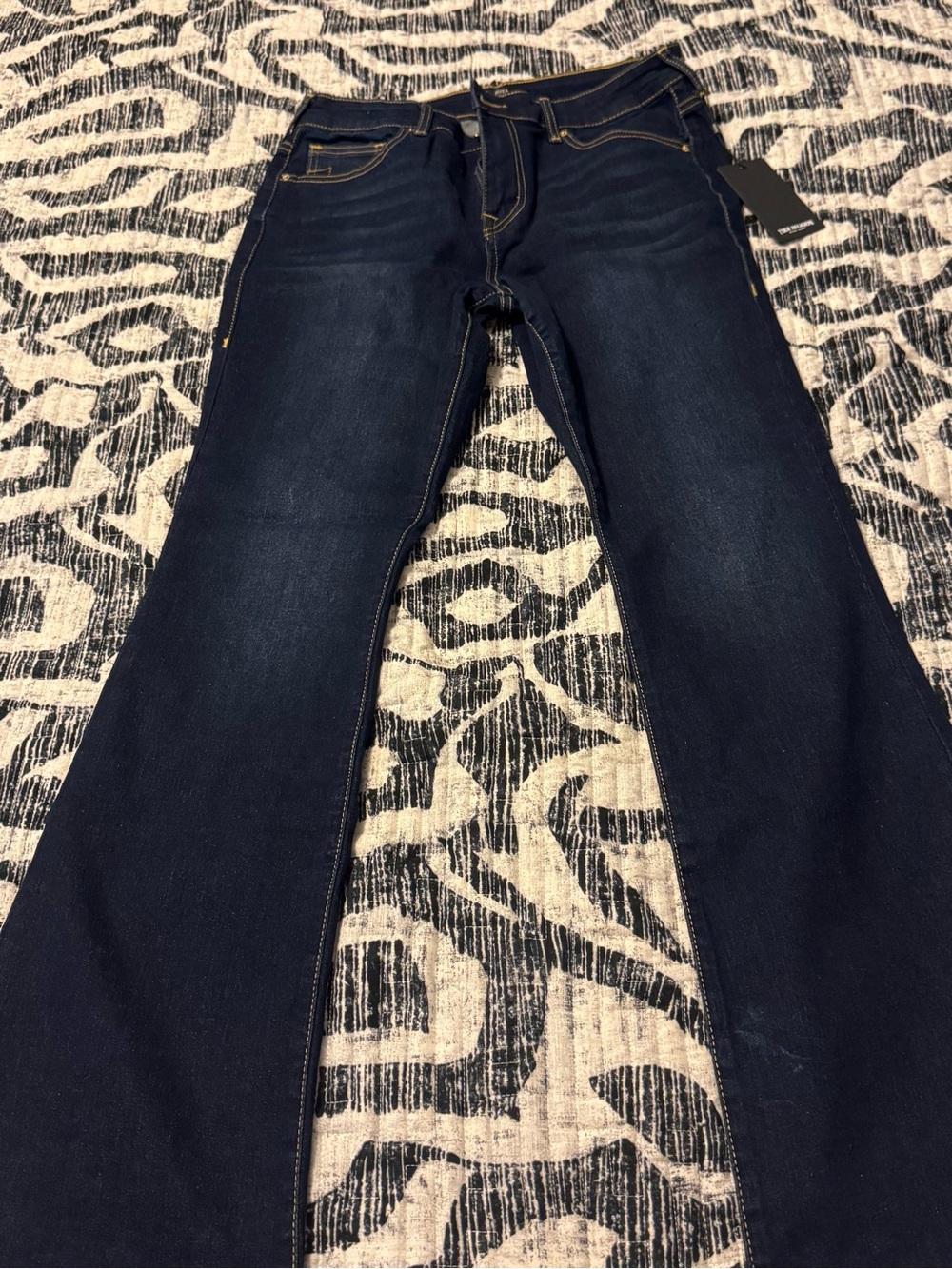 True Religion Women Becca SN MR Bootcut Dark Rustling Wash.